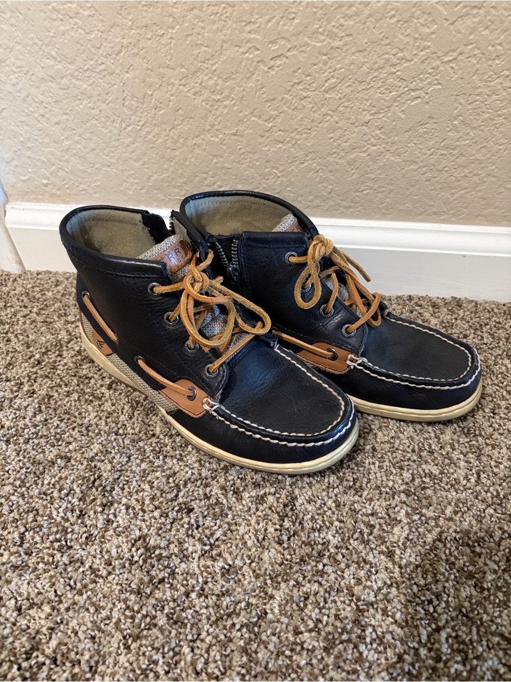 Sperry Top-Sider Boat-Style Lace-Up Shoes with Tan Accents